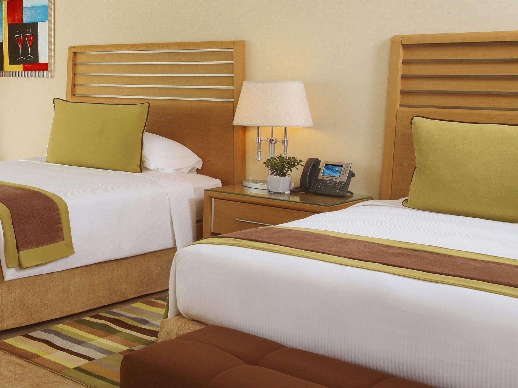 Nour Arjaan By Rotana-Fujairah Hotel Kültér fotó